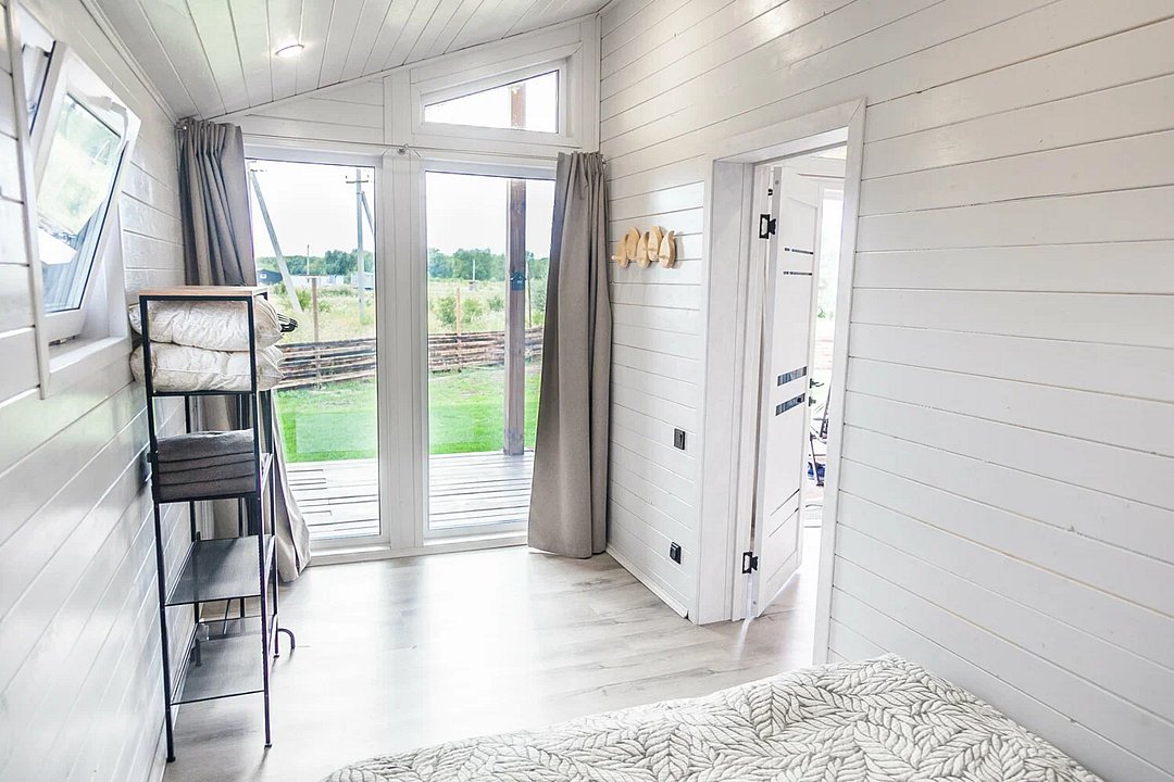 Дом 2-местный 2-комнатный (№2, вид на Волгу)