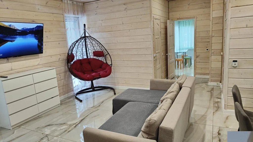 Частный дом Lux 130 кв.м в сосновом лесу на берегу озера в Рощино, Ленинградская область, поселок Рощино 