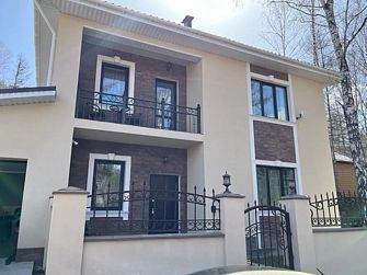 Гостевой дом на ул. Энергетиков, 12/1 (Лунный дом)