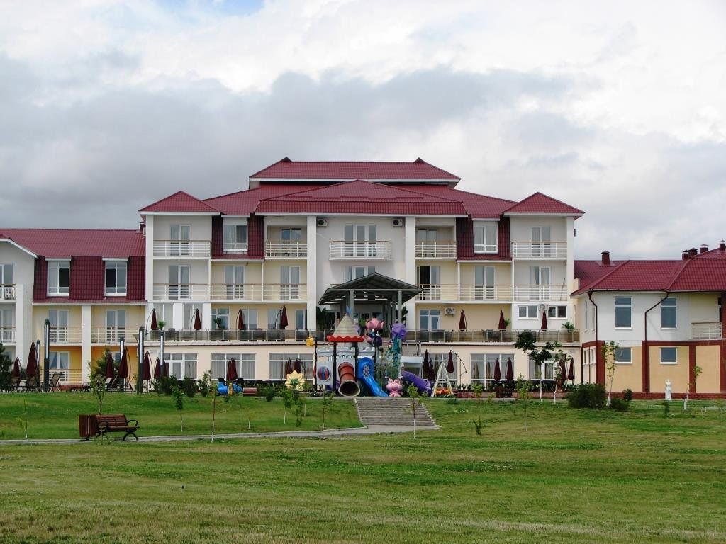 Фасад | Ак-Марал, Иссык-Кульская область