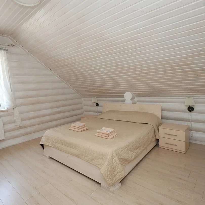 Коттедж 10-местный