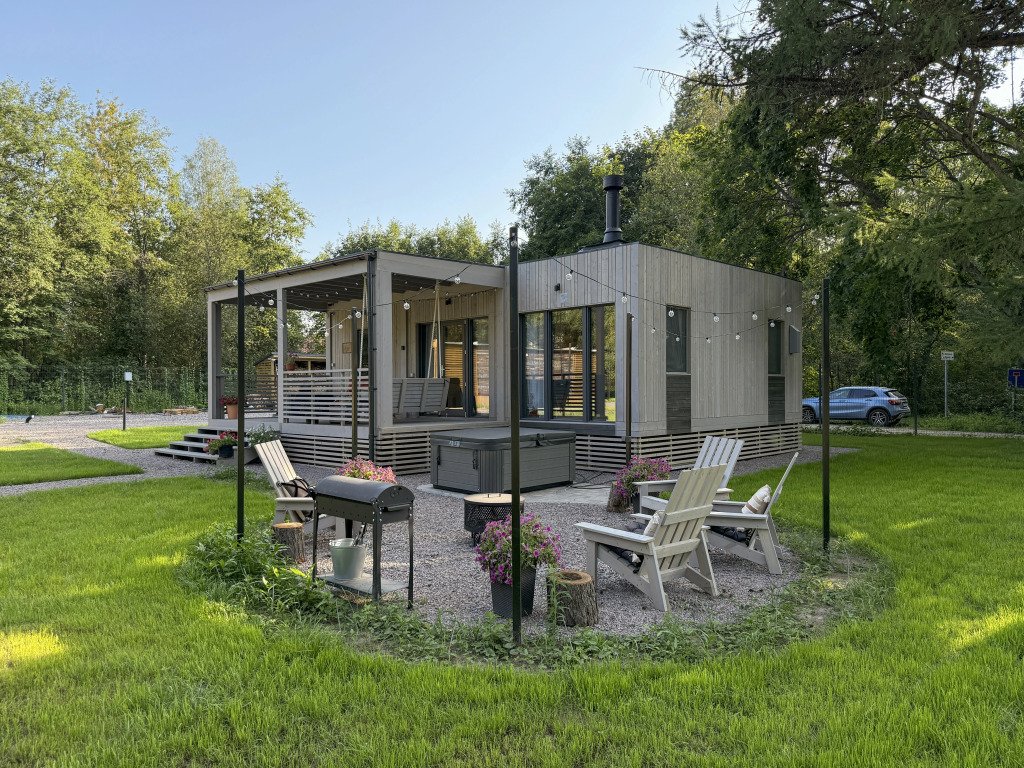 Коттедж Шапки дача Hygge, Ленинградская область, поселок Шапки 