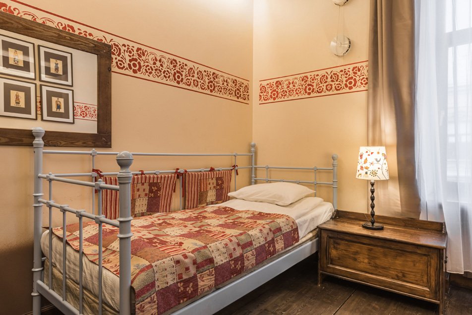 Стандартный 1-местный