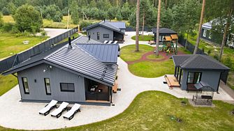 Частный дом На Александровской 10 (Остамо)