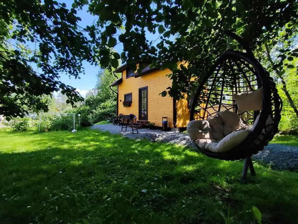Коттедж Shuya Tiny House (Шуя Тини Хаус) 4 местный, поселок Шуя, Республика Карелия