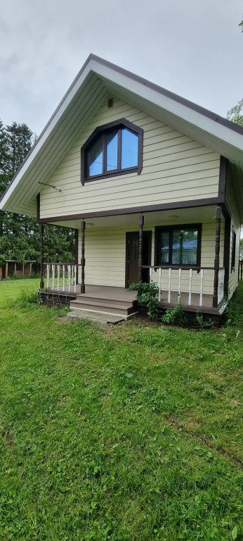 Частный дом Дом возле Ясеня, Республика Карелия, поселок Ляскеля 