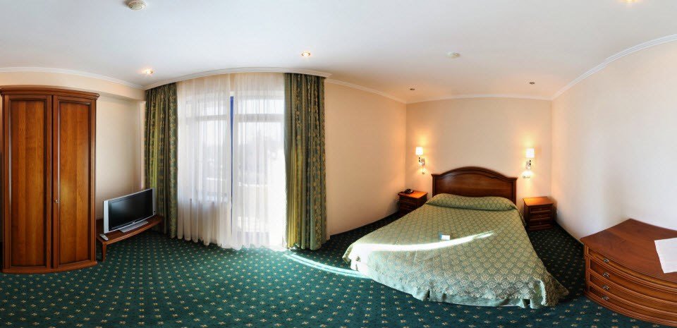 Люкс 2-местный 2-комнатный (с балконом, корпус Морской)