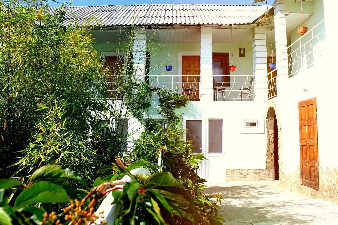 База отдыха Кипарис, село Андреевка, Крым