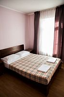 Четырёхместный семейный номер Standard с балконом и с красивым видом из окна, Гостевой дом Грин Хаус, Майкопский