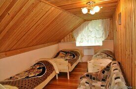 4-местный номер на мансарде 1, База отдыха Медвежонок, Медвежьегорск