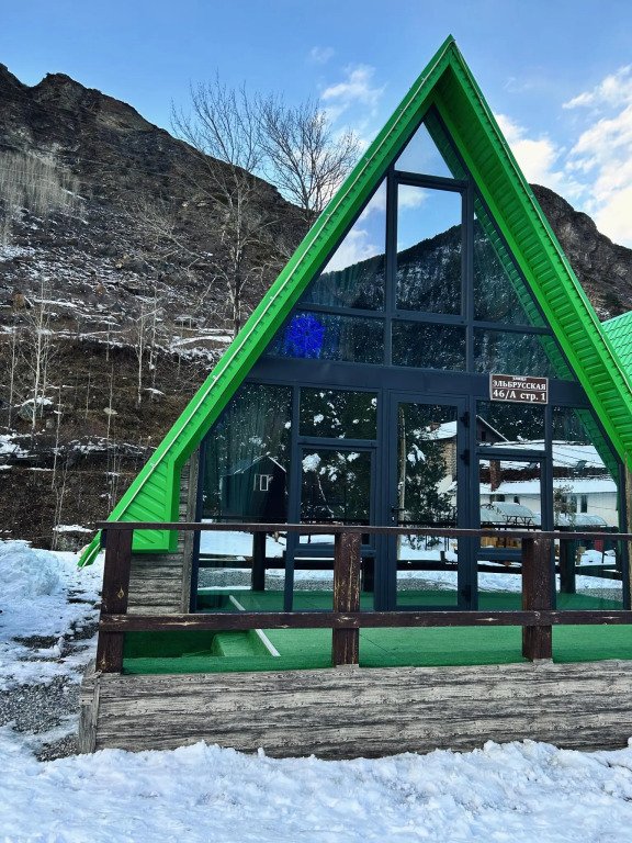 Коттедж на улице Эльбрусская 46А, Тегенекли, Республика Карачаево-Черкесия