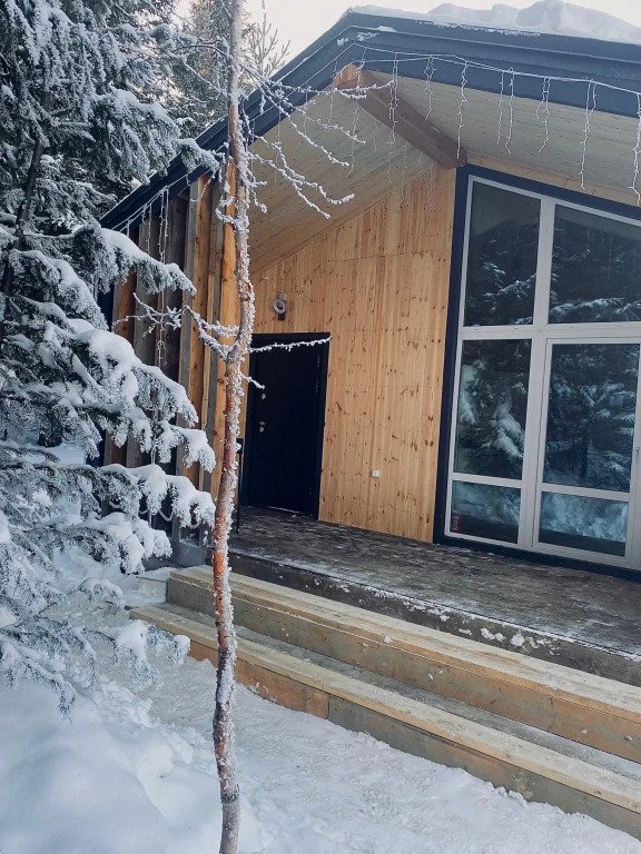 Частный дом Уютный с видом на лес (Ёлки Зелёные), Кемеровская область, Шерегеш 