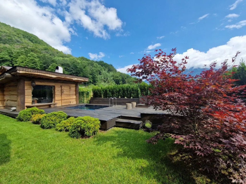 Шале С видом на горы, Красная поляна, Краснодарский край