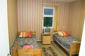 Трехместный номер с удобствами (стандарт), База отдыха Кузова, Кемь