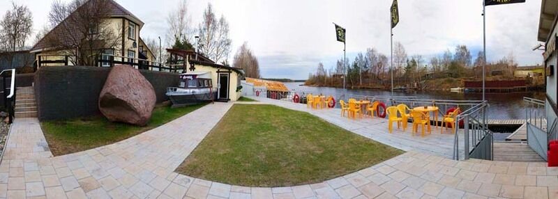 На территории | Александровский причал, Тверская область