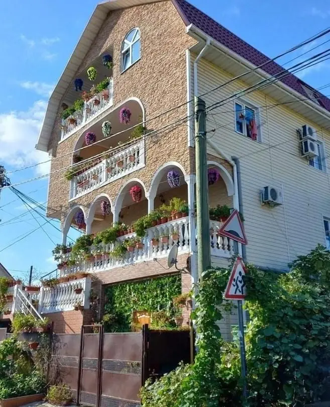 Гостевой дом Дом Цветов, Сириус, Краснодарский край