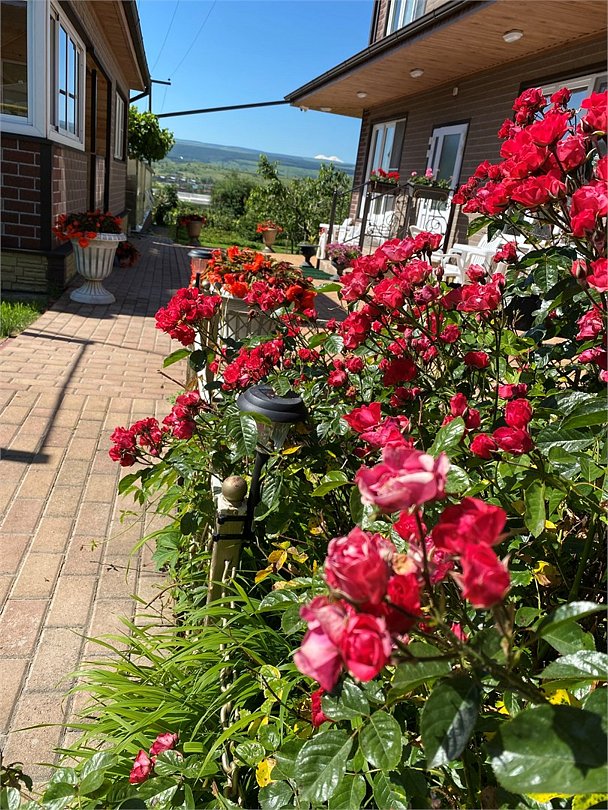 Вилла с видом на горы, Ставропольский край, поселок Нежинский 