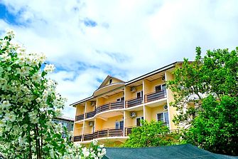 Гостевой дом Rakhat Vardane