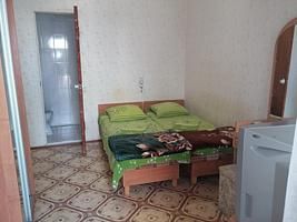 2-х местный номер с удобствами внутри, База отдыха Гостевой дом 7Я, Судак