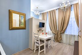 Гороховая 32. Просторная студия для четверых, База отдыха Квартиры ColorSpb, Санкт-Петербург
