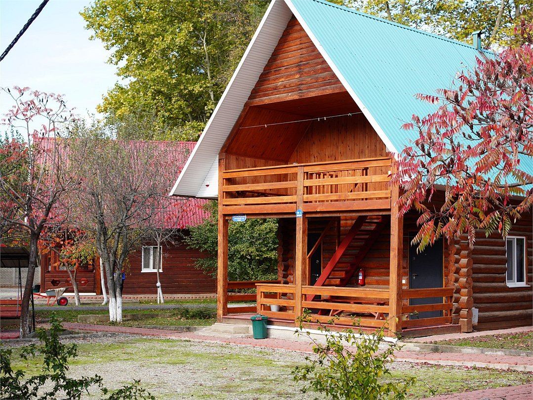 База отдыха Кемпинг Уют, Каменномостский, Республика Адыгея