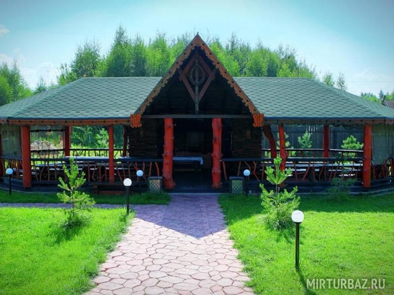 Вид на беседку