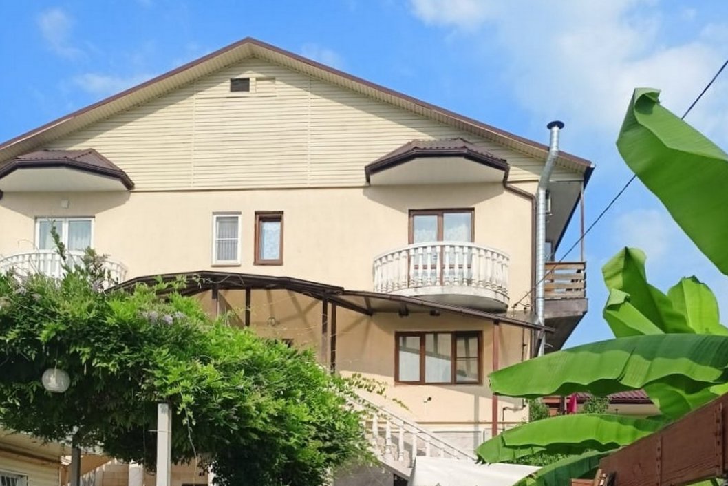 Гостевой дом Джунгли, Краснодарский край, Сириус село Монастырь Адлер Хоста Кудепста Веселое Верхне-Имеретинская бухта село Нижняя Шиловка село Галицыно село Казачий Брод