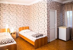 1-мест. (разм. в 2-мест.) улучшенный, Дом отдыха Закавказье, Гагра