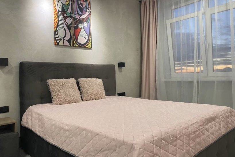 Апартаменты Пикассо — индустриальный шик с яркими акцентами, Калининградская область, Калининград Гурьевск поселок Орловка