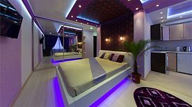 «Violet Fantasy», квартира-студия с джакузи, Свободы, 100, ID 74-002, База отдыха "ИннХоум Апартаменты", Челябинск