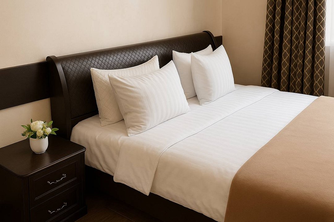 Люкс 2-местный (С ванной комнатой №2)