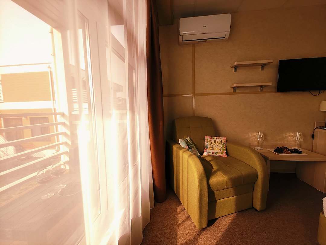 Полулюкс 3-местный (с террасой)