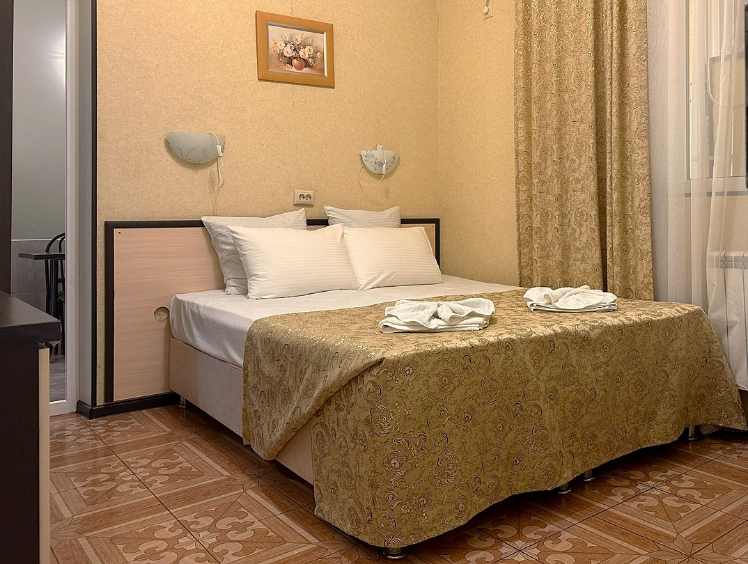 Семейный 4-местный 2-комнатный (с кухней)