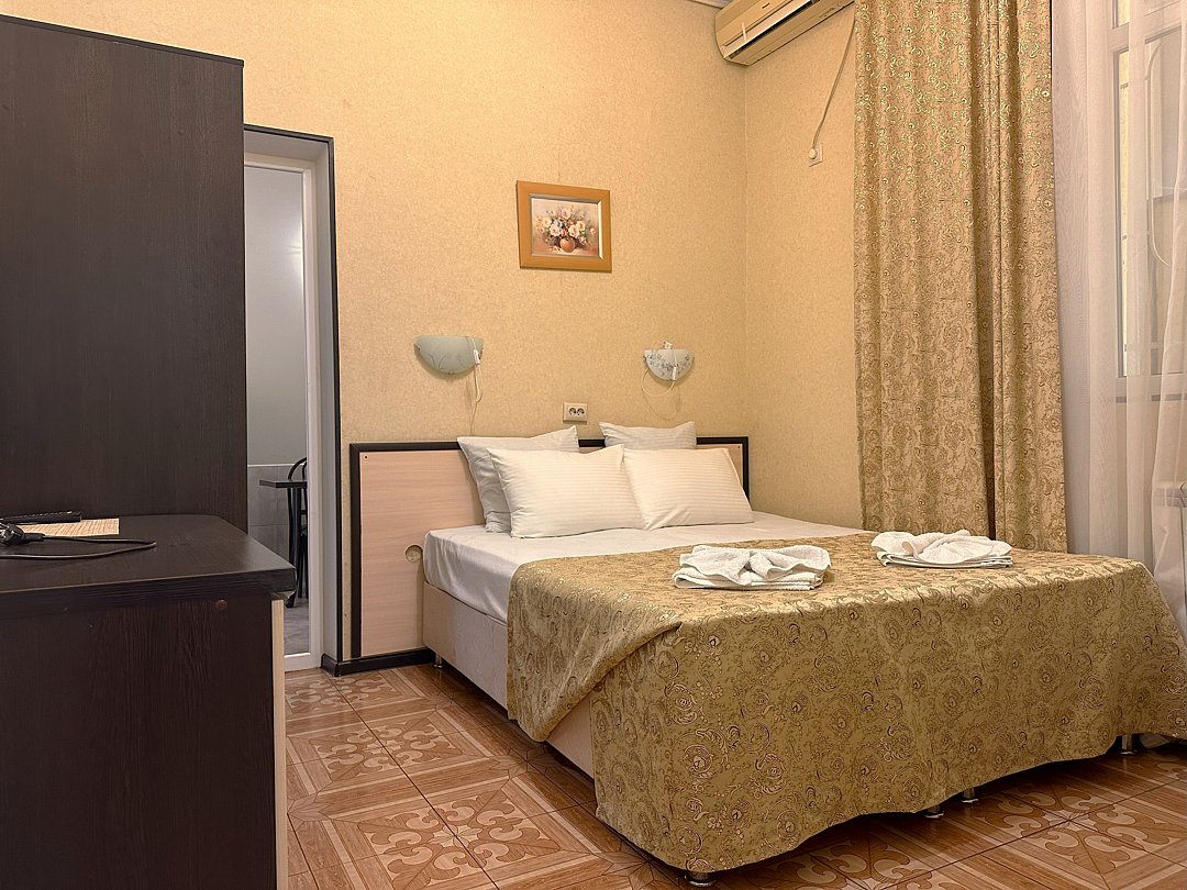 Семейный 4-местный 2-комнатный (с кухней)