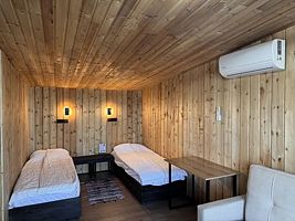 Одноместный коттедж односпальная кровать, Глэмпинг ЭнсоПарк-Отель, Бор