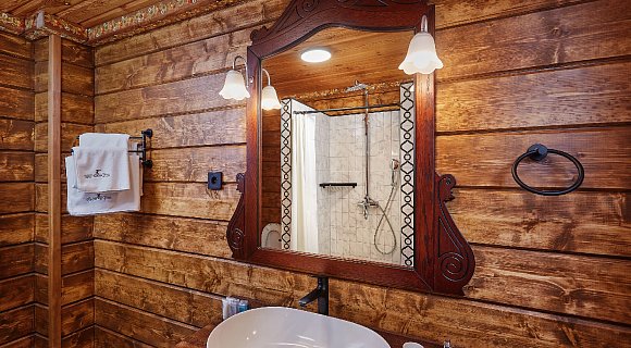 Люкс 4-местный 2-комнатный