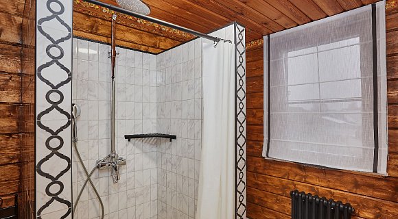 Люкс 4-местный 2-комнатный