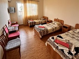Стандарт 3-местный 1-комнатный стандарт, Дом отдыха Закавказье, Гагра