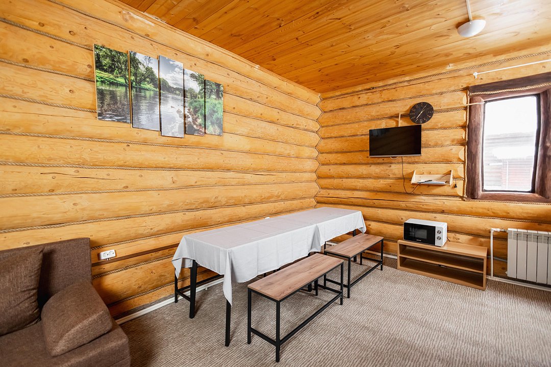 Дом 9-местный 3-комнатный 2-этажный