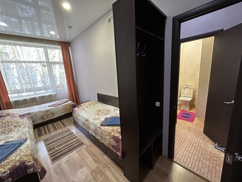 Блочный 5-местный 2-комнатный