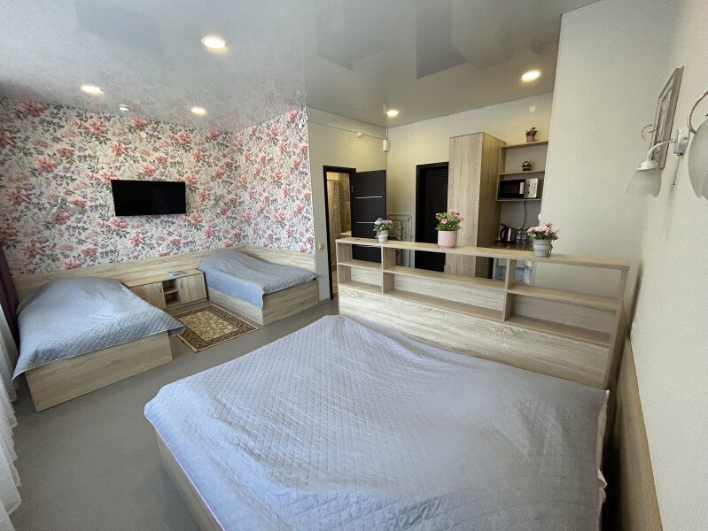 Студия 4-местный