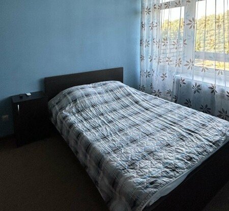 Студия 5-местный 3-комнатный