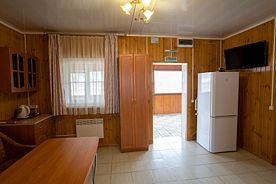 Просторный 4-х местный дом River View, Рыболовно-охотничья база Золотые барханы, Енотаевский район