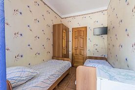 Двухместный стандарт с 2 отдельными кроватями Номера: 4, 5, Гостевой дом Сура, Сочи