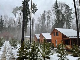 Пятиместный коттедж с 3 комнатами с красивым видом из окна, База Отдыха Нептун-2, деревня Красновидово
