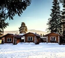 Четырёхместный домик эконом-класса, База отдыха Ледяной фонтан, поселок Сибирка