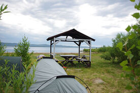 Палаточный лагерь, База отдыха Aloha, Аргази