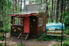 Дом берлога Номера домов: 10, База отдыха Русь, Чебаркульский район