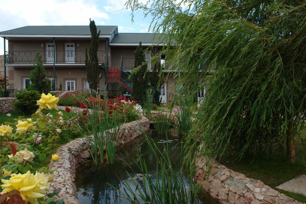 Отель Гостиница Качинская, Крым, село Андреевка 