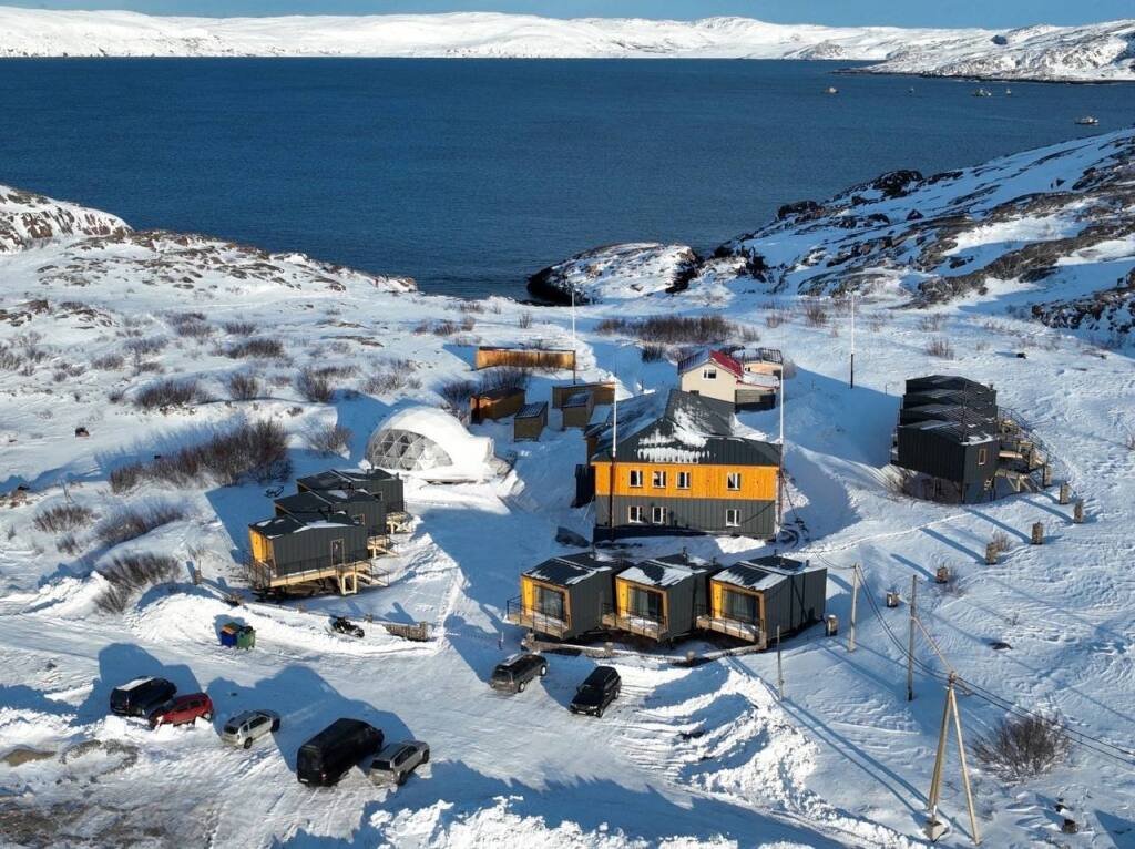 Отель База отдыха 45 причал, Мурманская область, село Териберка 